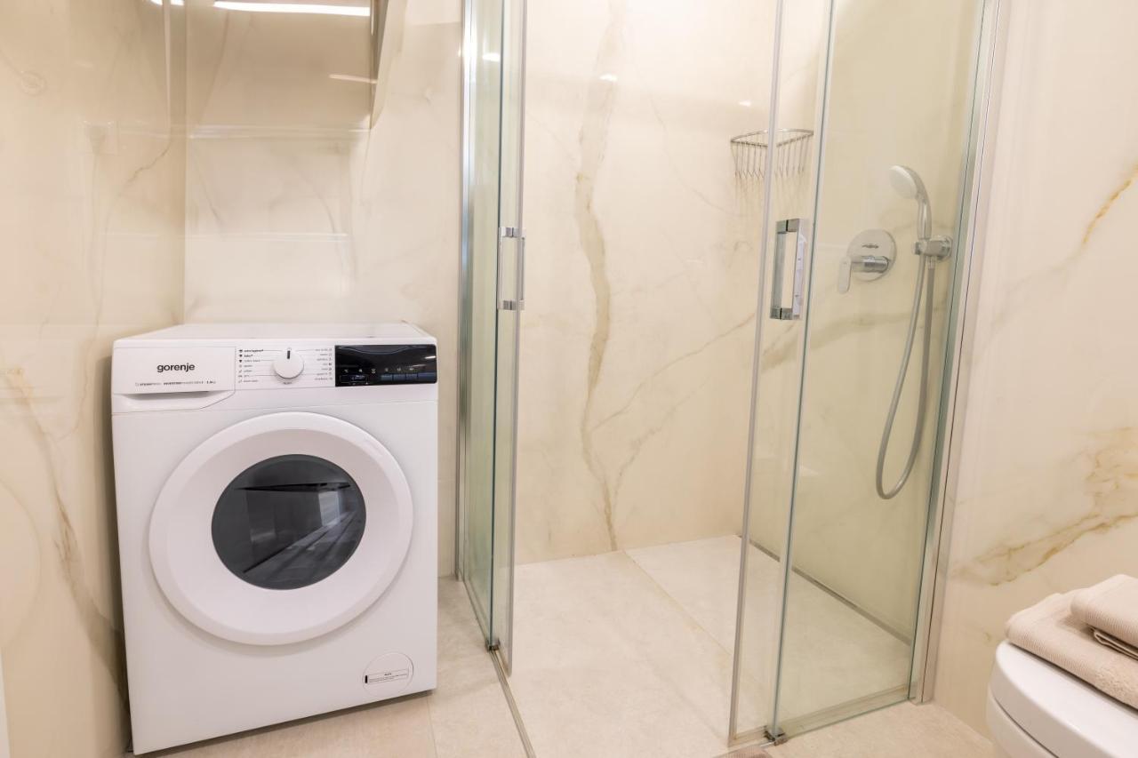 Apartment Mari Deluxe Makarska Dış mekan fotoğraf